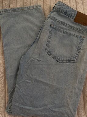 Woman’s Jeans